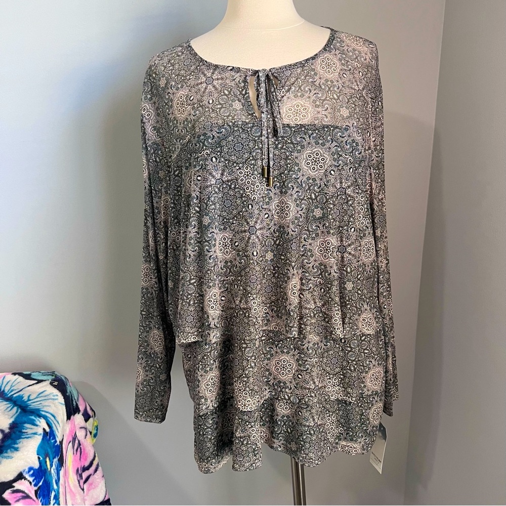 Skye's The Limit 2X Multicolor Layered Tiered Paisley Keyhole Neck Tunic Top